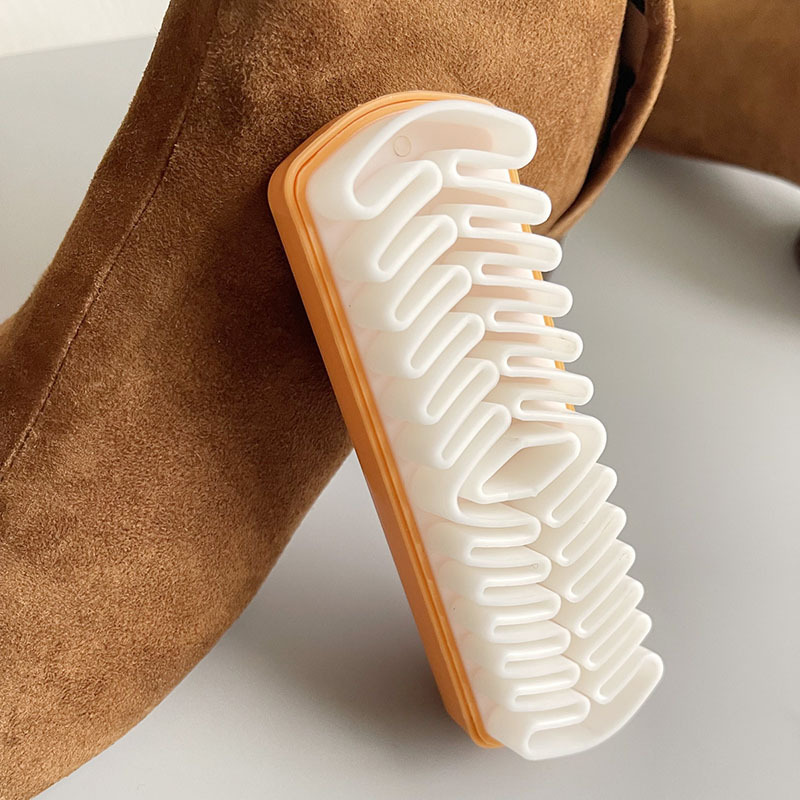 Lederen borstel voor suède laa - Sneaker Care Spray recensie en prijs